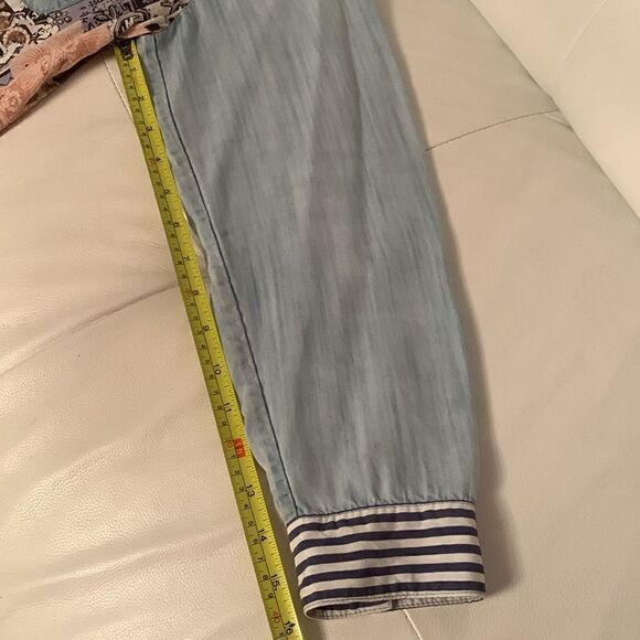 Chico’s Women’s Chambray Multicolor Button Down Long Sleeve Top Shirt Size 1/S - Picture 5 of 8